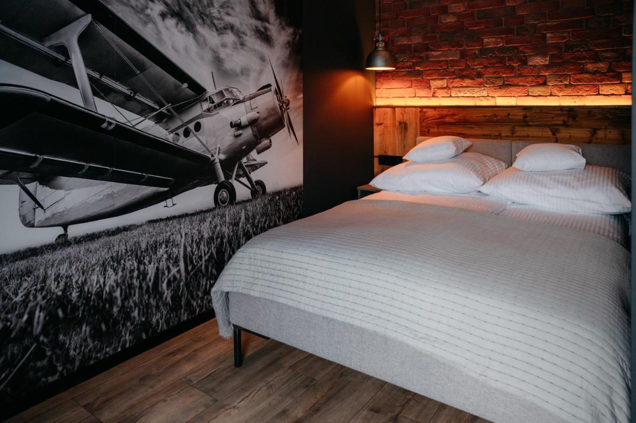 Hotel Sleep Well 1999 Tychy Zewnętrze zdjęcie